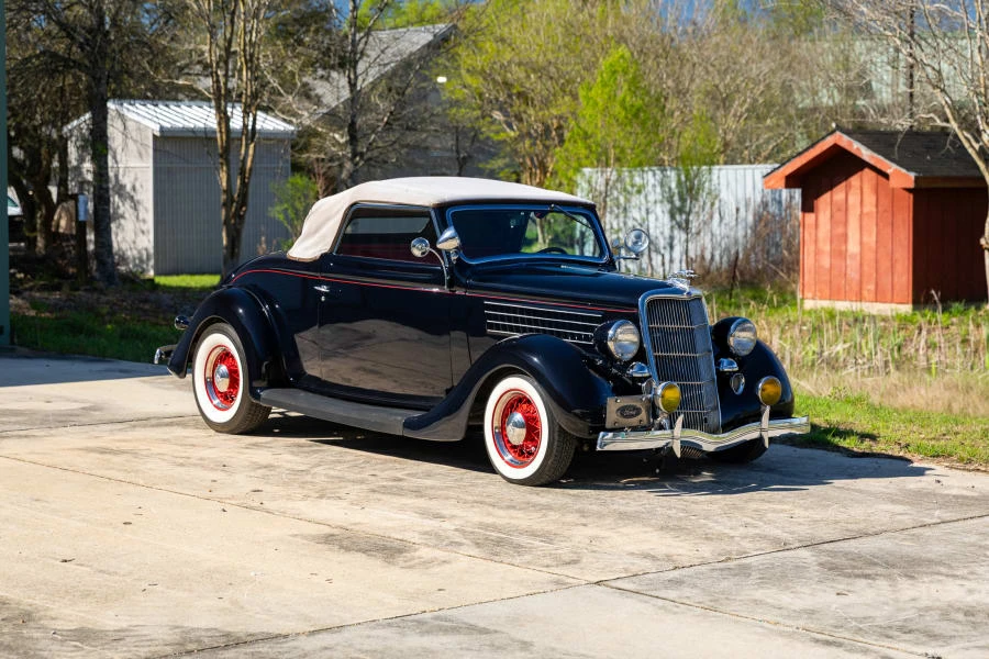 1935 Ford Model 48 & 68 - Image 6 of 25
