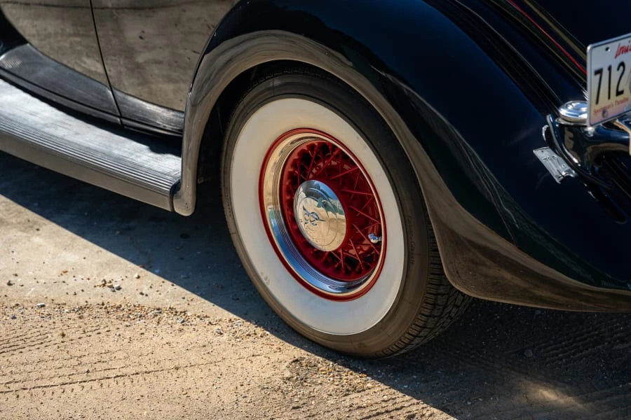 1935 Ford Model 48 & 68 - Image 9 of 25