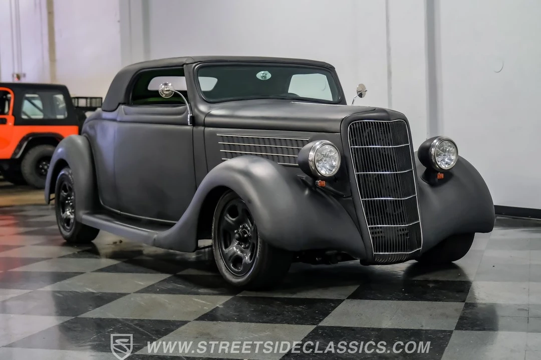 1935 Ford Model 48 & 68 - Image 16 of 21