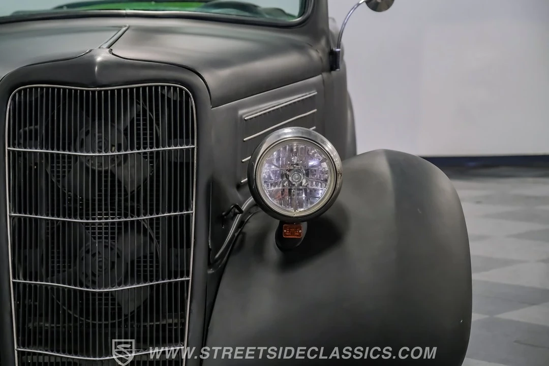 1935 Ford Model 48 & 68 - Image 19 of 21