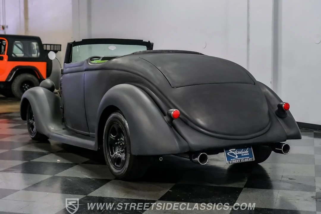 1935 Ford Model 48 & 68 - Image 10 of 12