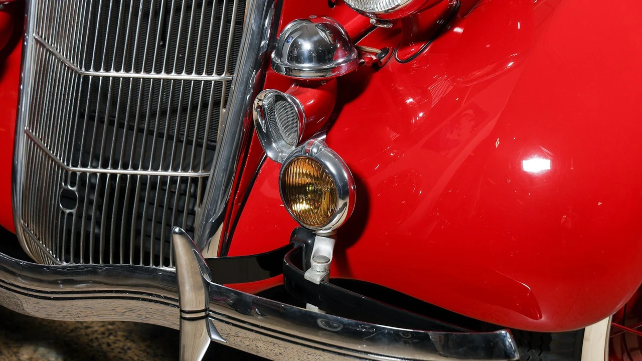 1935 Ford Model 48 & 68 - Image 10 of 31