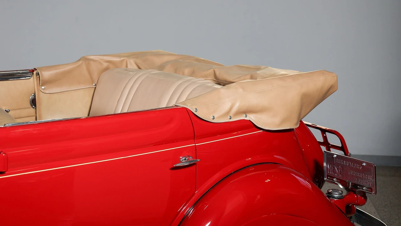 1935 Ford Model 48 & 68 - Image 17 of 31