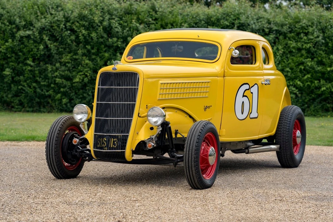 1935 Ford Model 48 & 68 - Image 5 of 31