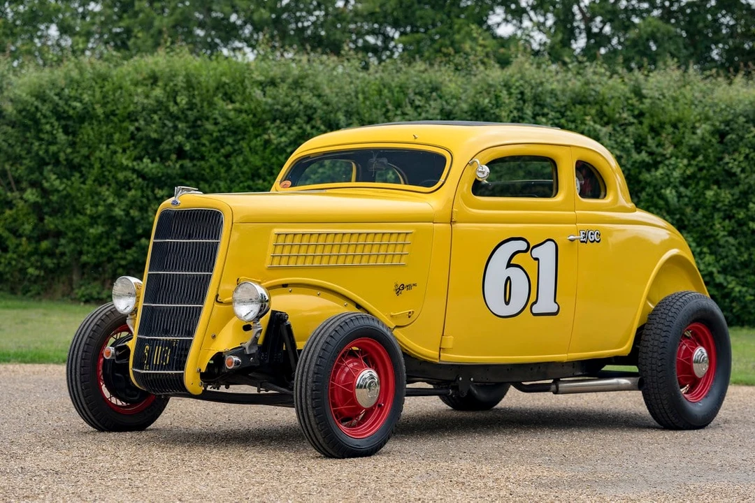 1935 Ford Model 48 & 68 - Image 15 of 31