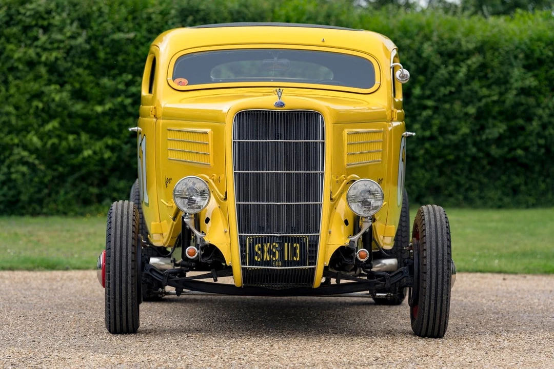 1935 Ford Model 48 & 68 - Image 16 of 31