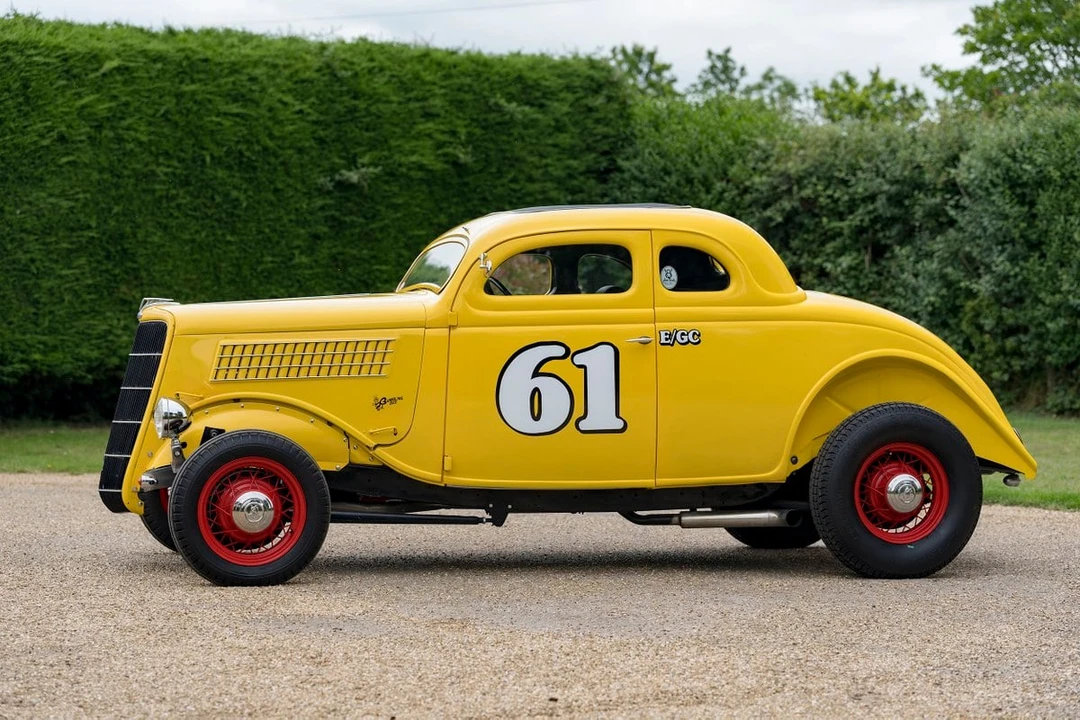 1935 Ford Model 48 & 68 - Image 17 of 31