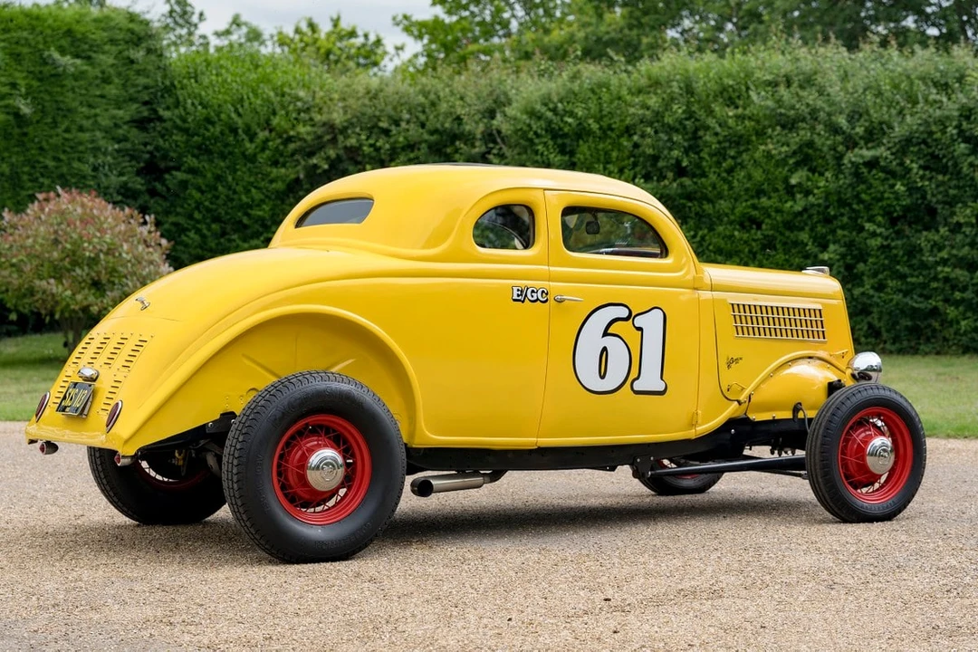 1935 Ford Model 48 & 68 - Image 20 of 31