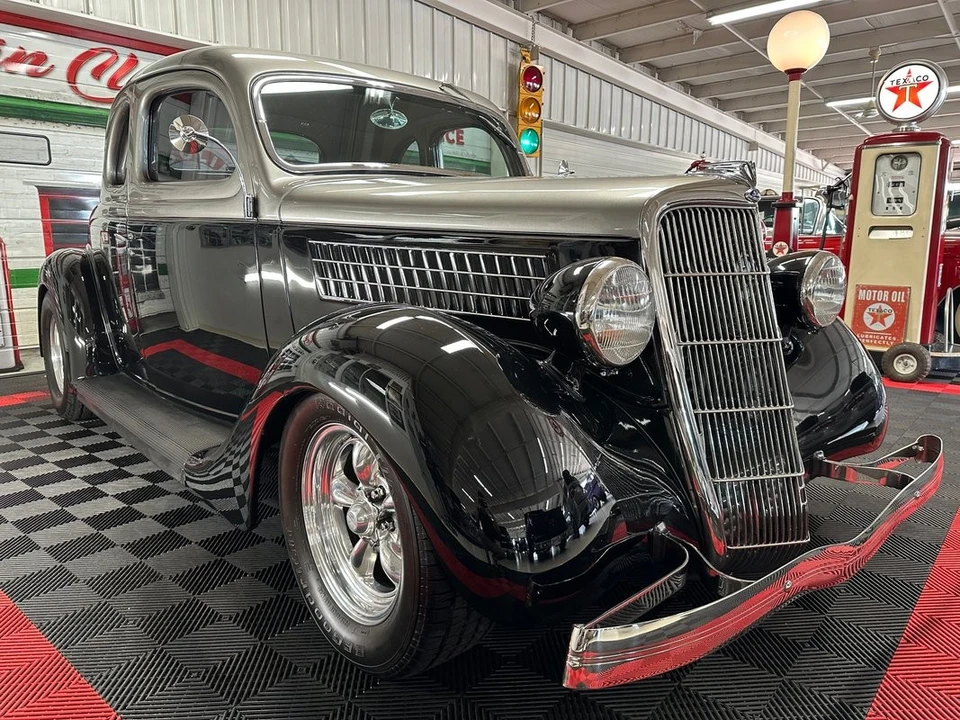 1935 Ford Model 48 & 68 - Image 3 of 31
