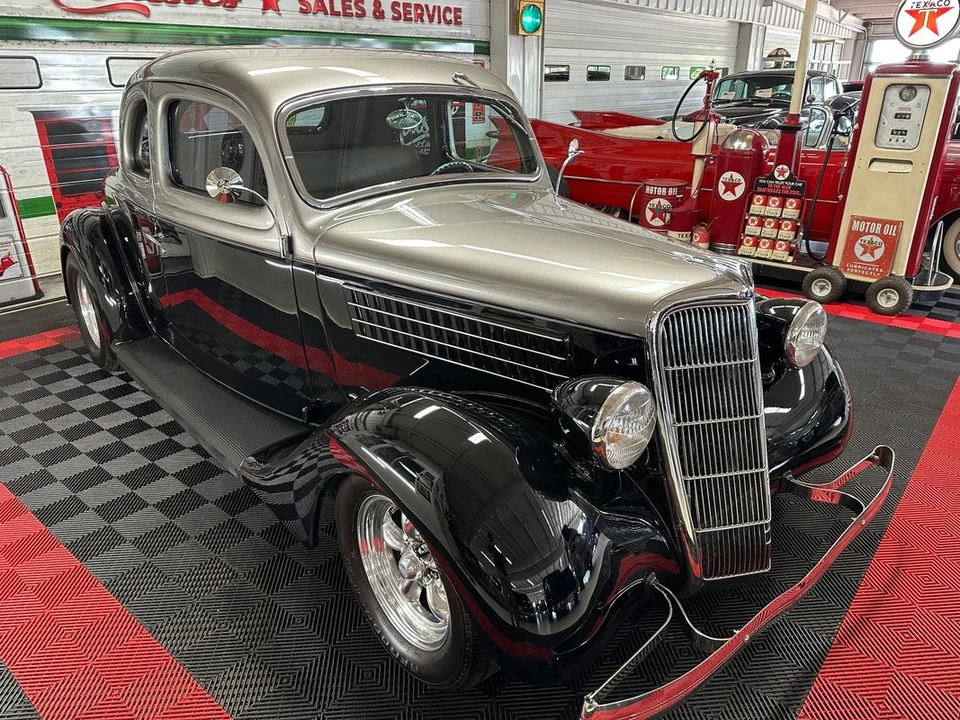 1935 Ford Model 48 & 68 - Image 2 of 31