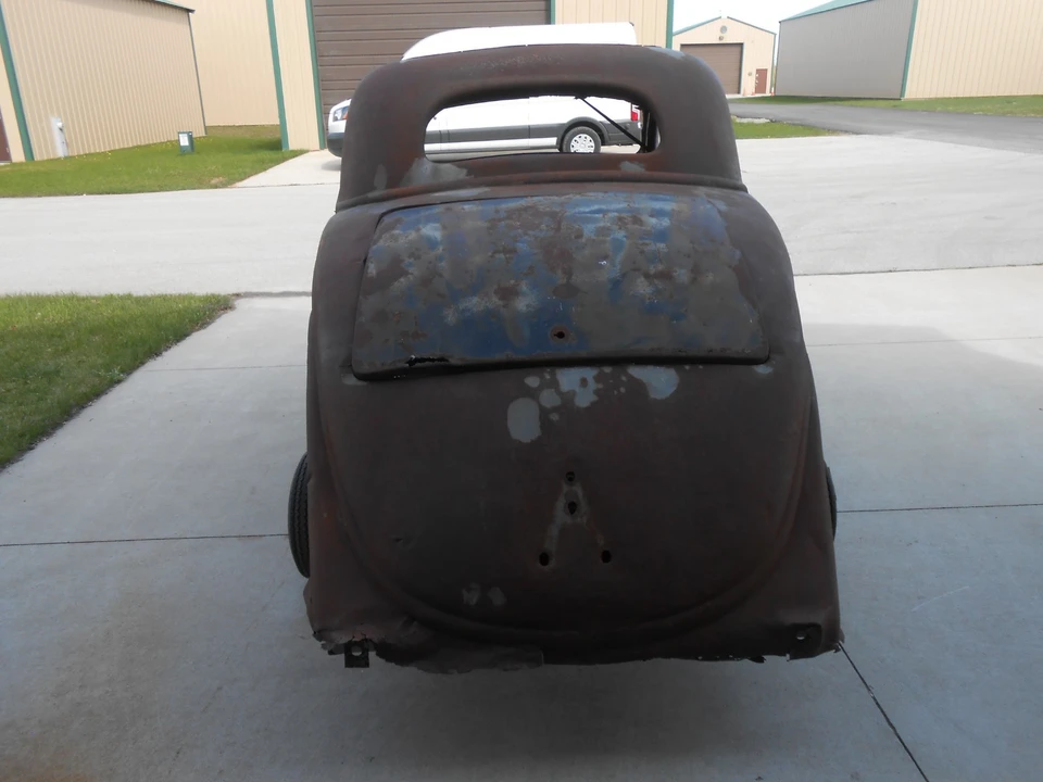 1935 Ford Model 48 & 68 - Image 2 of 6