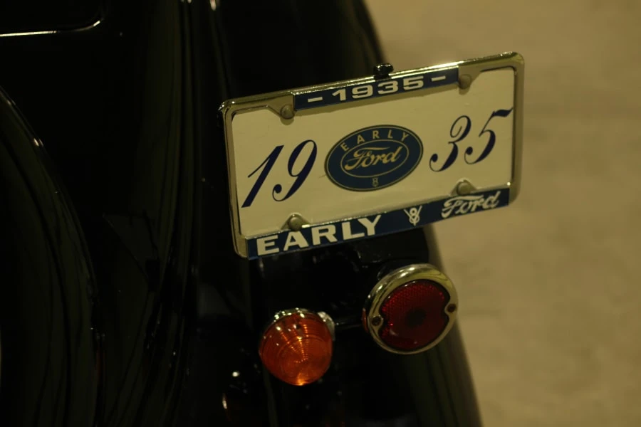 1935 Ford Model 48 & 68 - Image 14 of 19