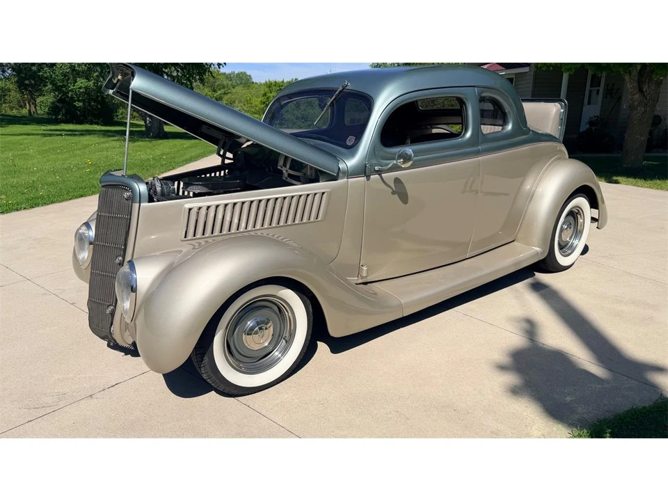 1935 Ford Model 48 & 68 - Image 20 of 31
