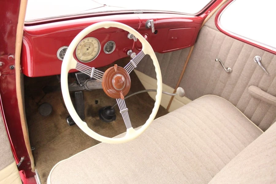 1935 Ford Model 48 & 68 - Image 4 of 8