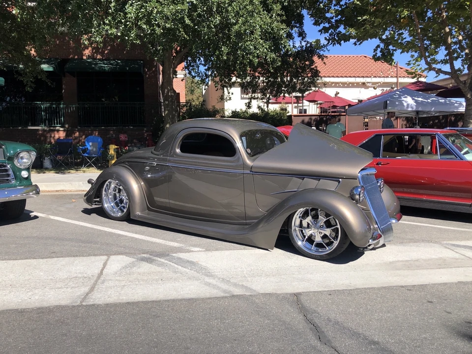 1935 Ford Model 48 & 68 - Image 8 of 19