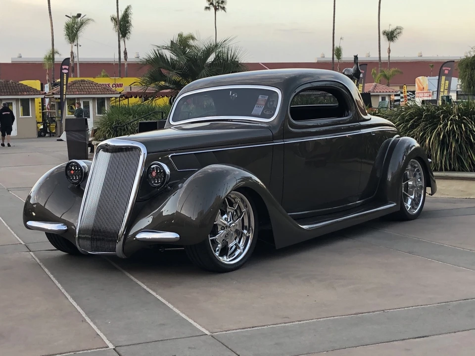 1935 Ford Model 48 & 68 - Image 4 of 19