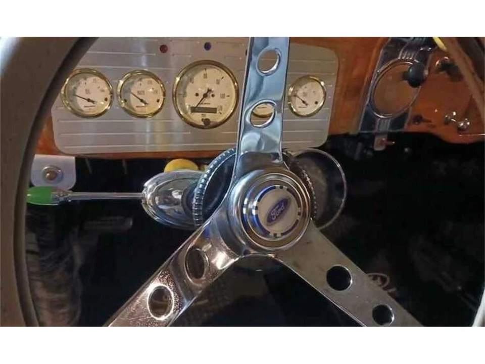 1935 Ford Model 48 & 68 - Image 7 of 8