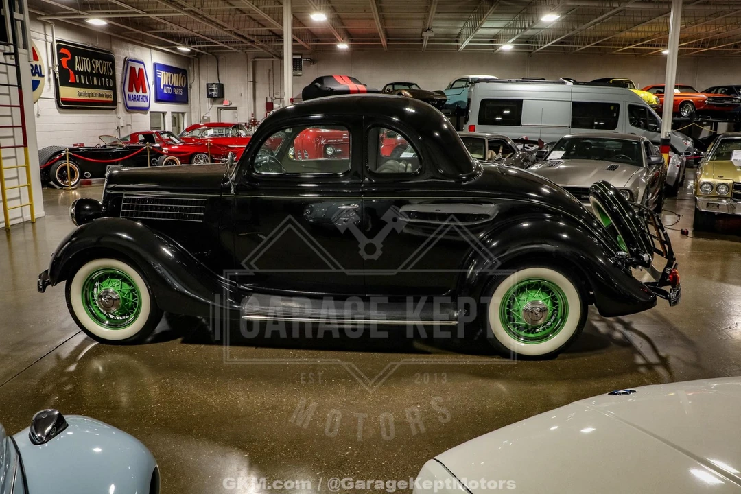 1935 Ford Model 48 & 68 - Image 6 of 31