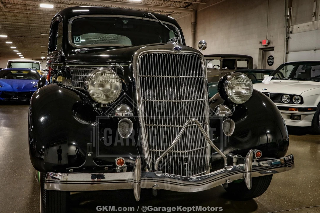 1935 Ford Model 48 & 68 - Image 18 of 31