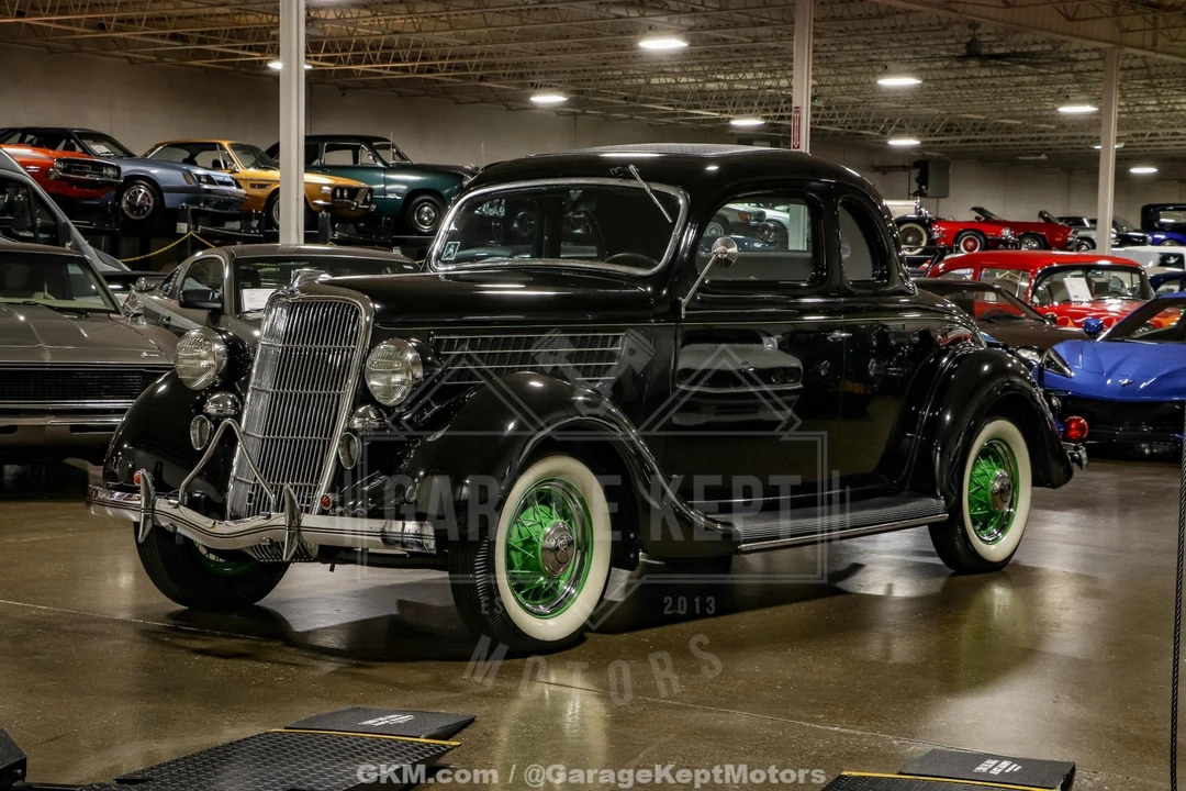1935 Ford Model 48 & 68 - Image 4 of 31