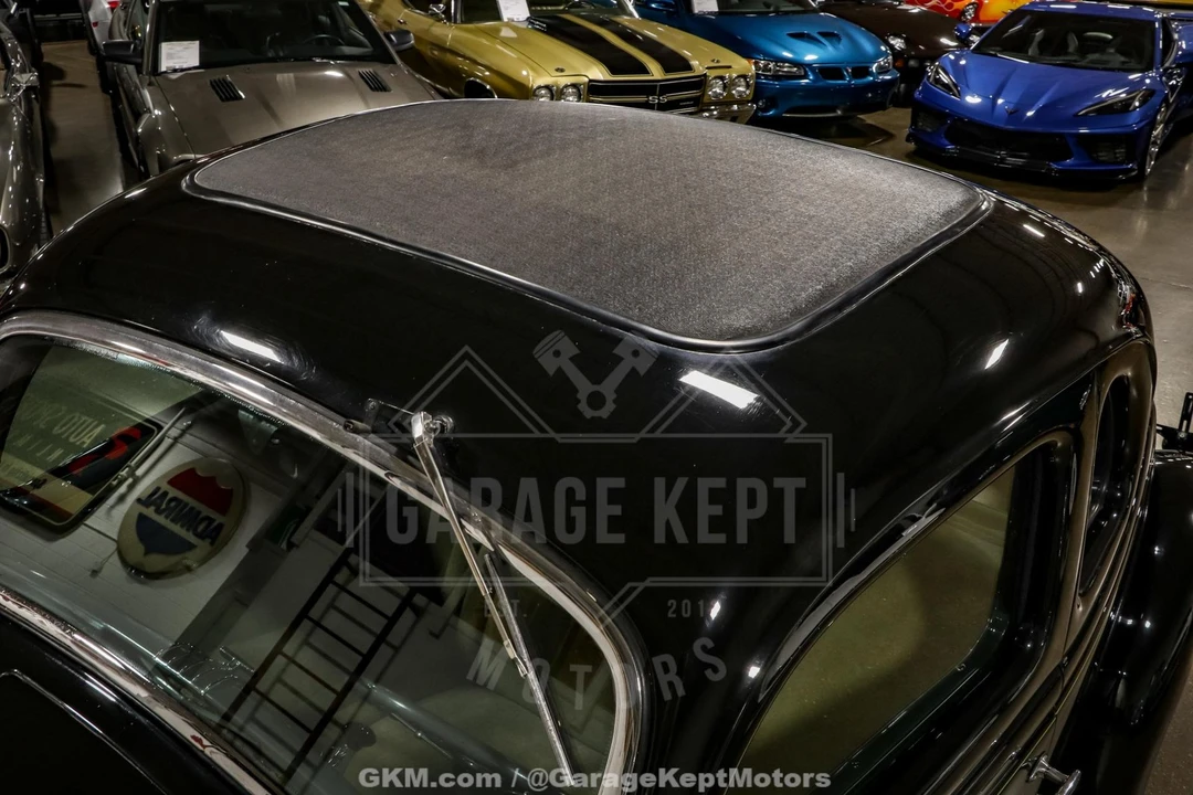 1935 Ford Model 48 & 68 - Image 26 of 31