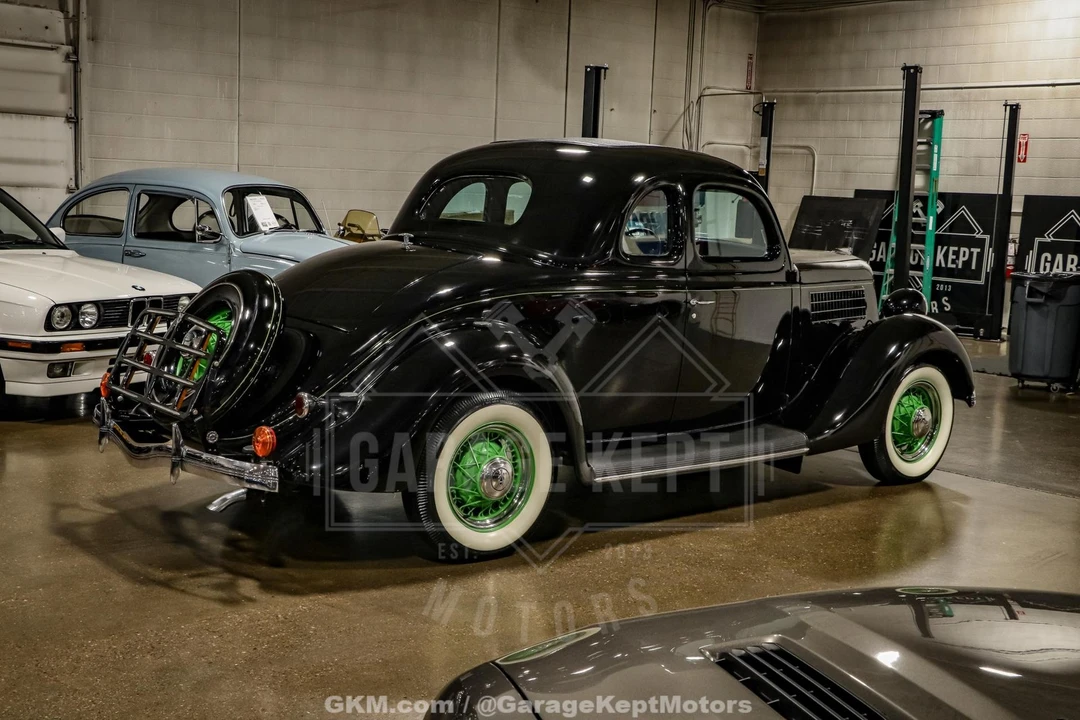 1935 Ford Model 48 & 68 - Image 10 of 31
