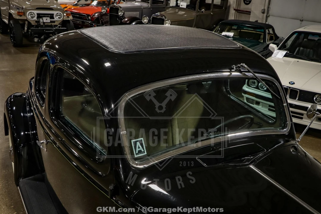 1935 Ford Model 48 & 68 - Image 16 of 31