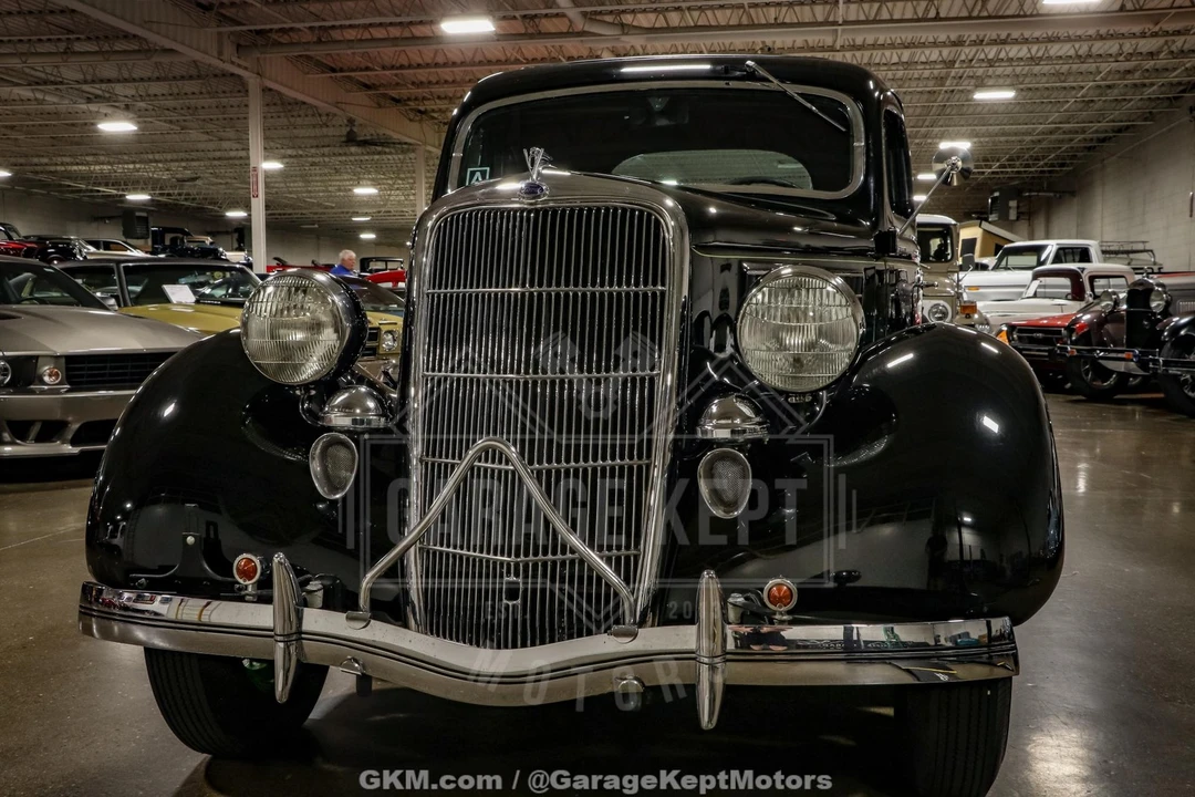 1935 Ford Model 48 & 68 - Image 19 of 31