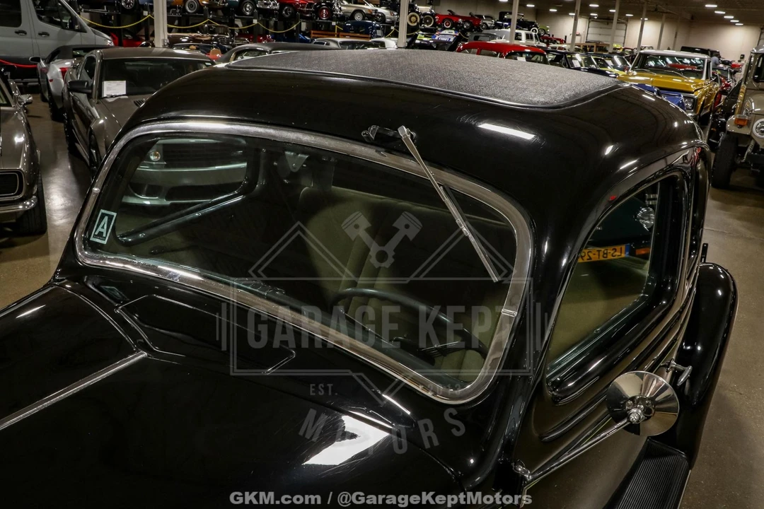 1935 Ford Model 48 & 68 - Image 25 of 31