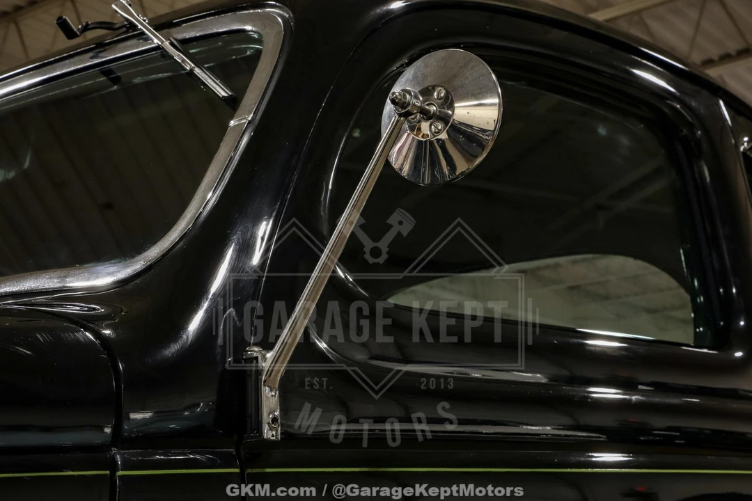 1935 Ford Model 48 & 68 - Image 28 of 31
