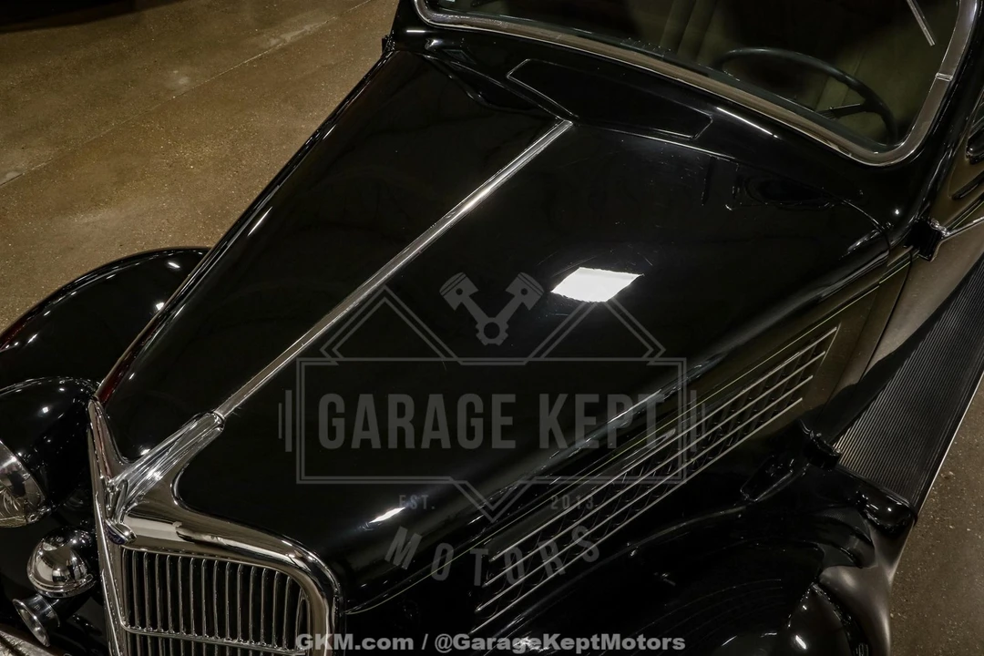 1935 Ford Model 48 & 68 - Image 24 of 31