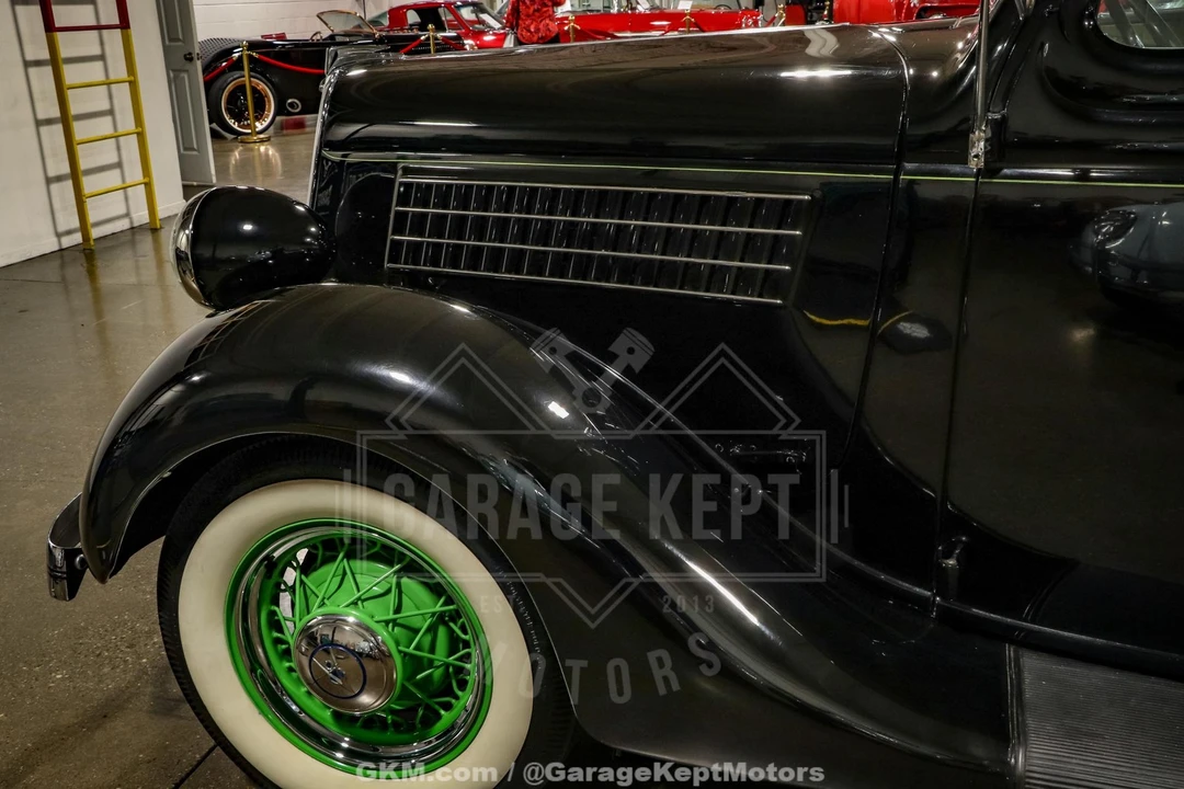 1935 Ford Model 48 & 68 - Image 31 of 31