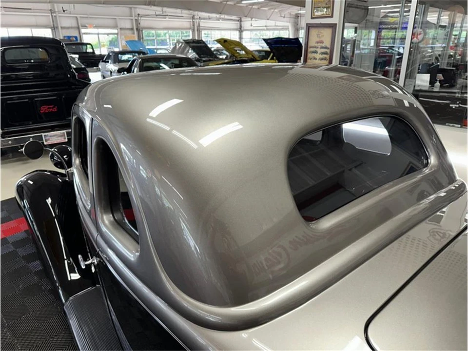 1935 Ford Model 48 & 68 - Image 30 of 31