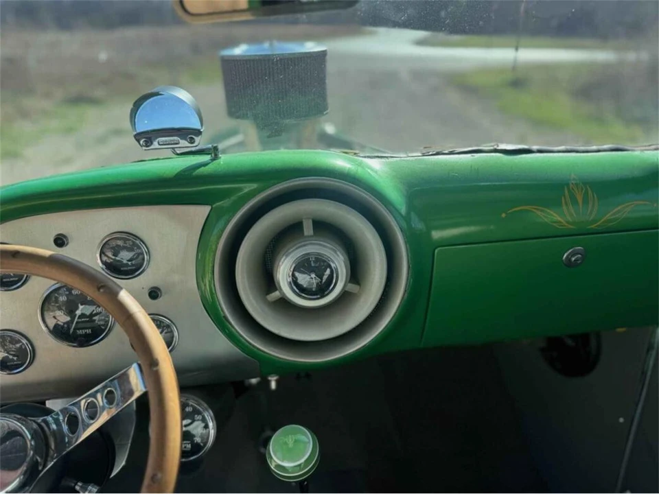 1935 Ford Model 48 & 68 - Image 5 of 23