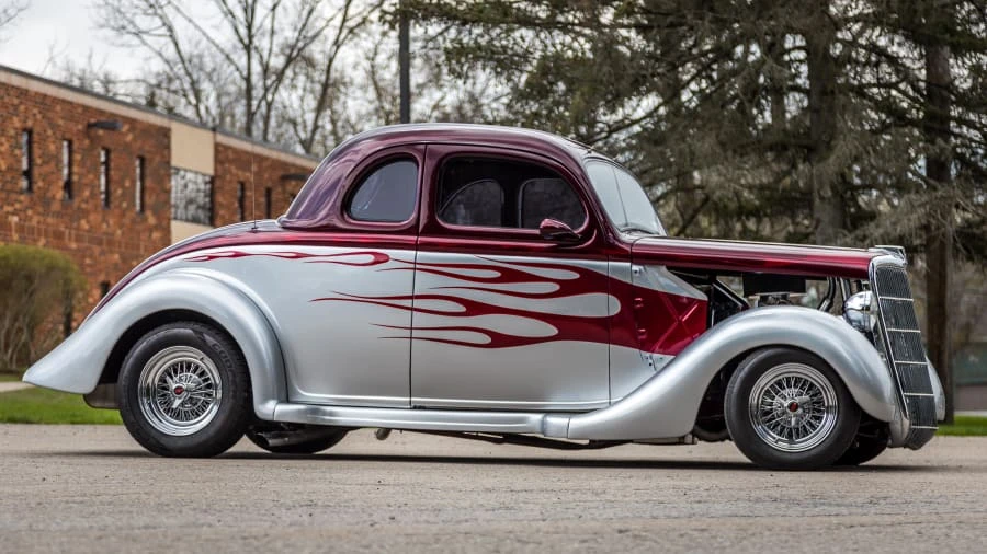 1935 Ford Model 48 & 68 - Image 2 of 10