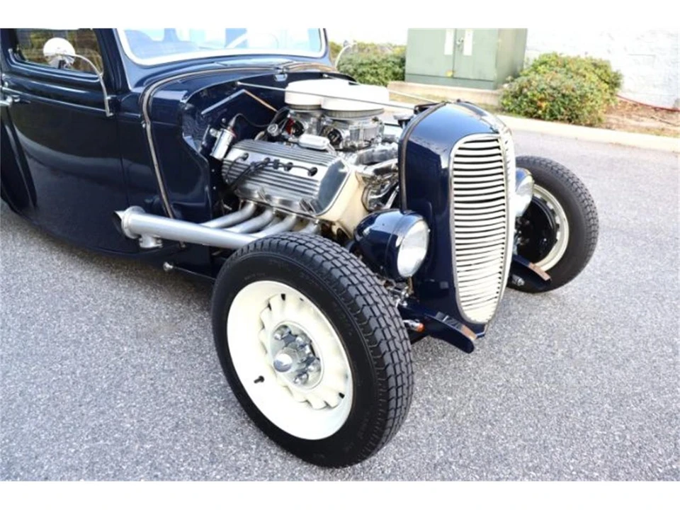 1935 Ford Model 48 & 68 - Image 10 of 29