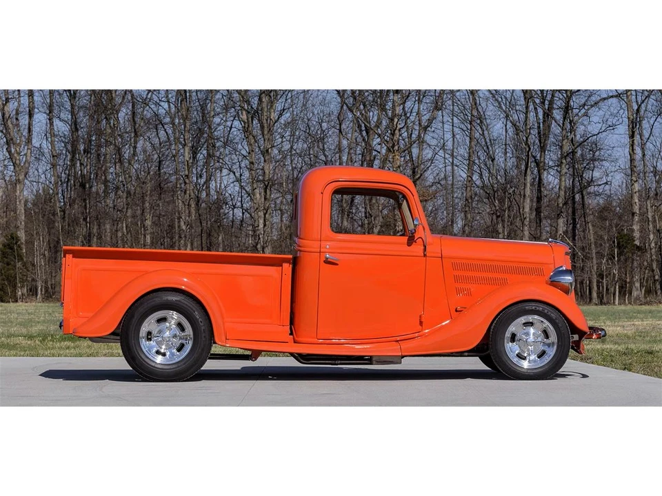 1935 Ford Model 48 & 68 - Image 6 of 22