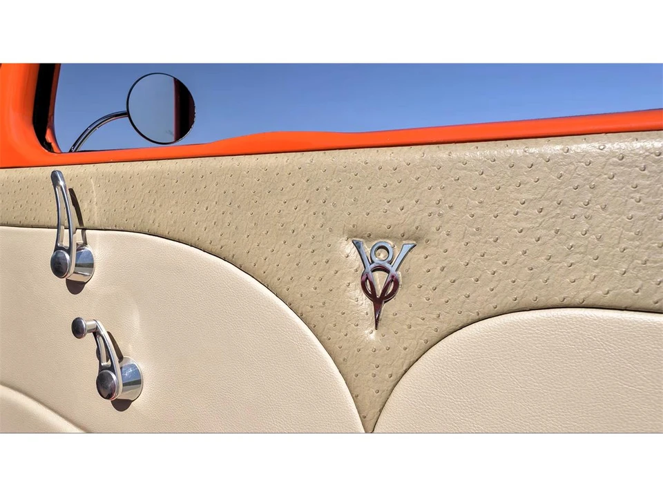 1935 Ford Model 48 & 68 - Image 13 of 22