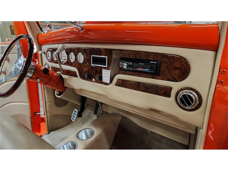 1935 Ford Model 48 & 68 - Image 17 of 22