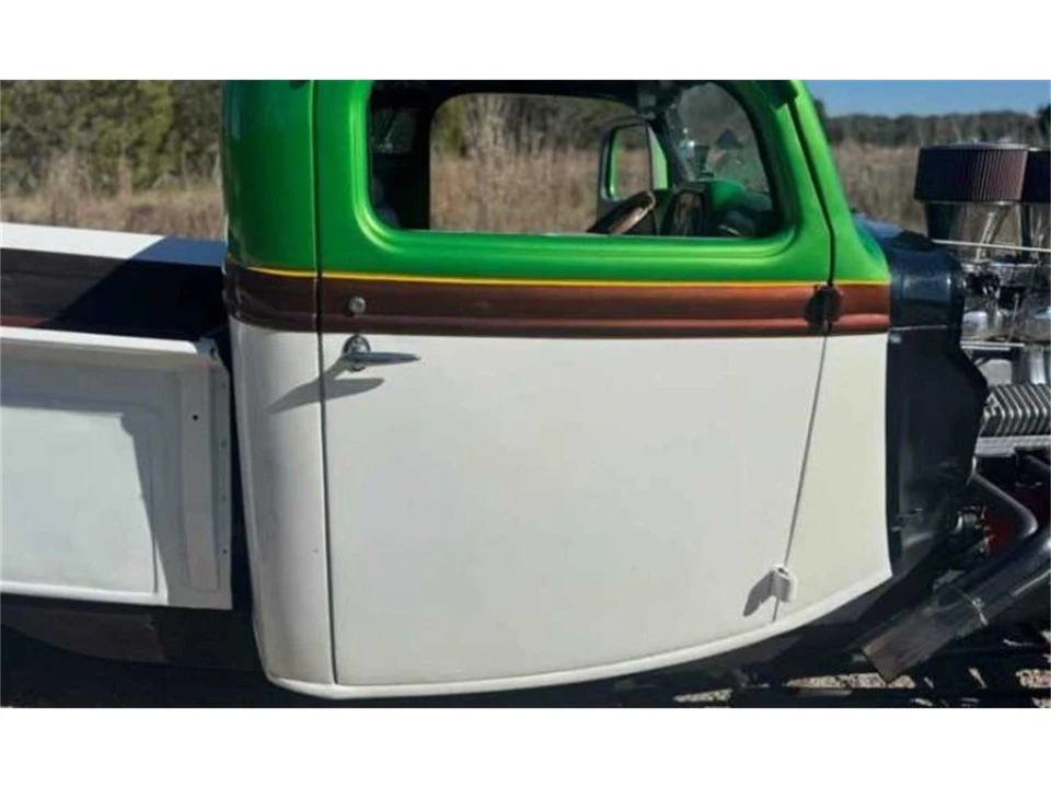 1935 Ford Model 48 & 68 - Image 11 of 23