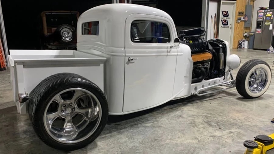 1935 Ford Model 48 & 68 - Image 3 of 9
