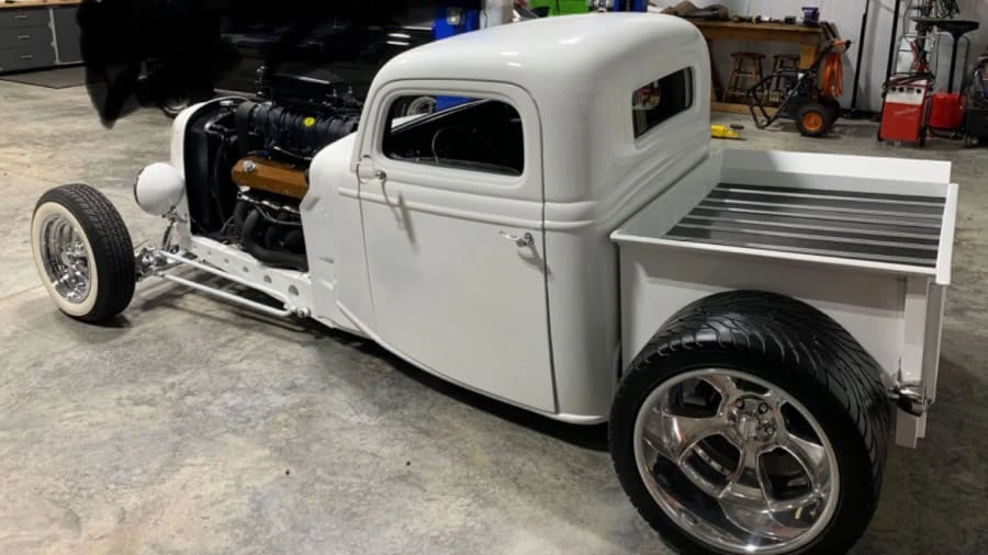 1935 Ford Model 48 & 68 - Image 9 of 9