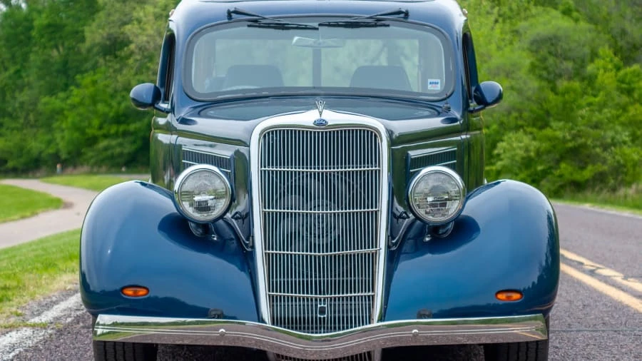 1935 Ford Model 48 & 68 - Image 16 of 24
