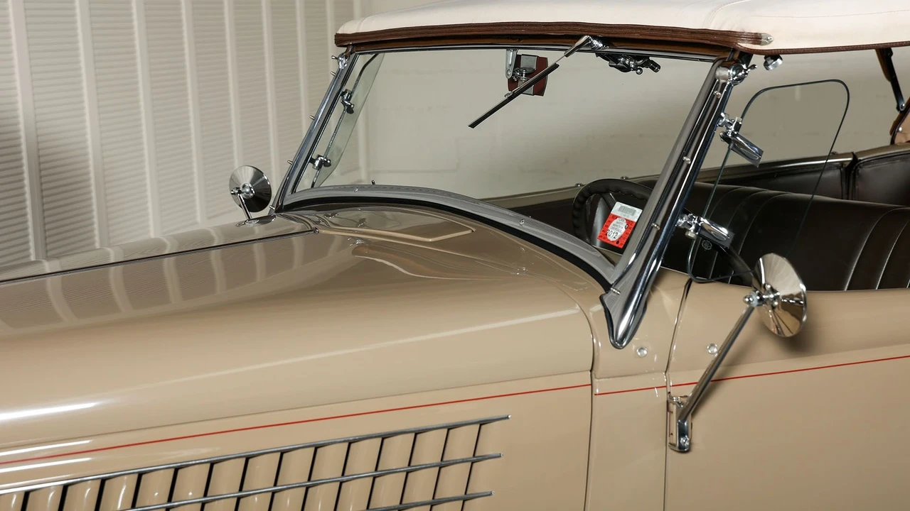 1935 Ford Standard & Deluxe & Super Deluxe - Image 9 of 31