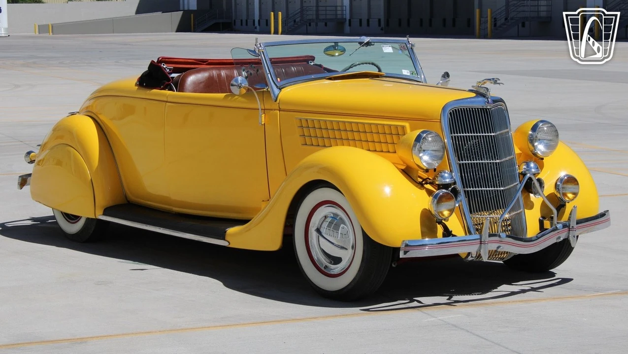 1935 Ford Model 48 & 68 - Image 4 of 12