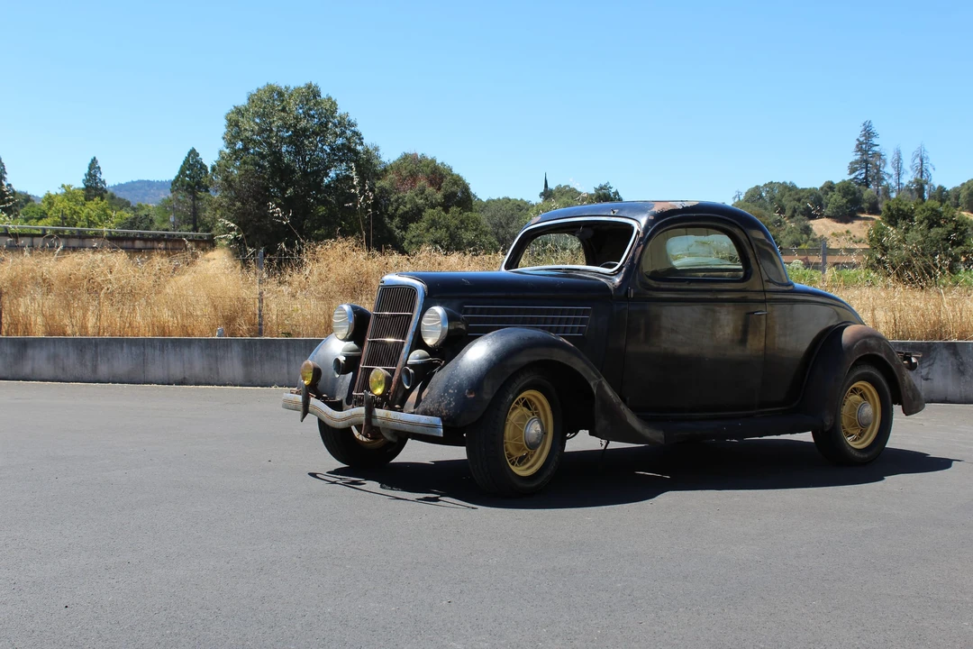 1935 Ford Model 48 & 68 - Image 3 of 31
