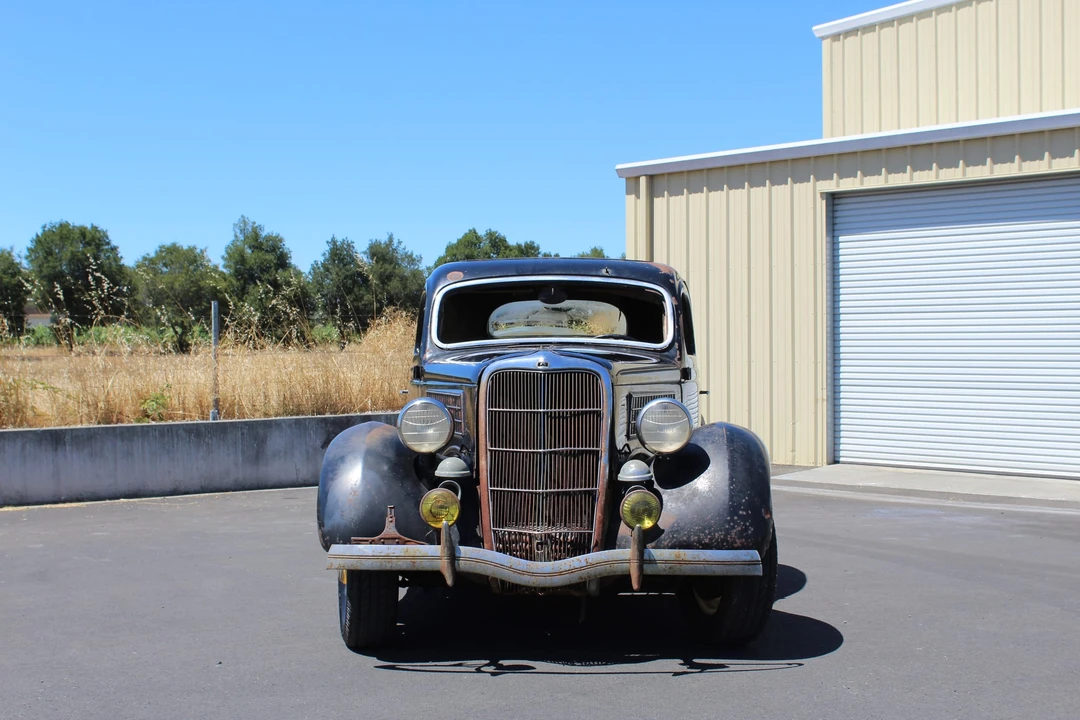 1935 Ford Model 48 & 68 - Image 4 of 31