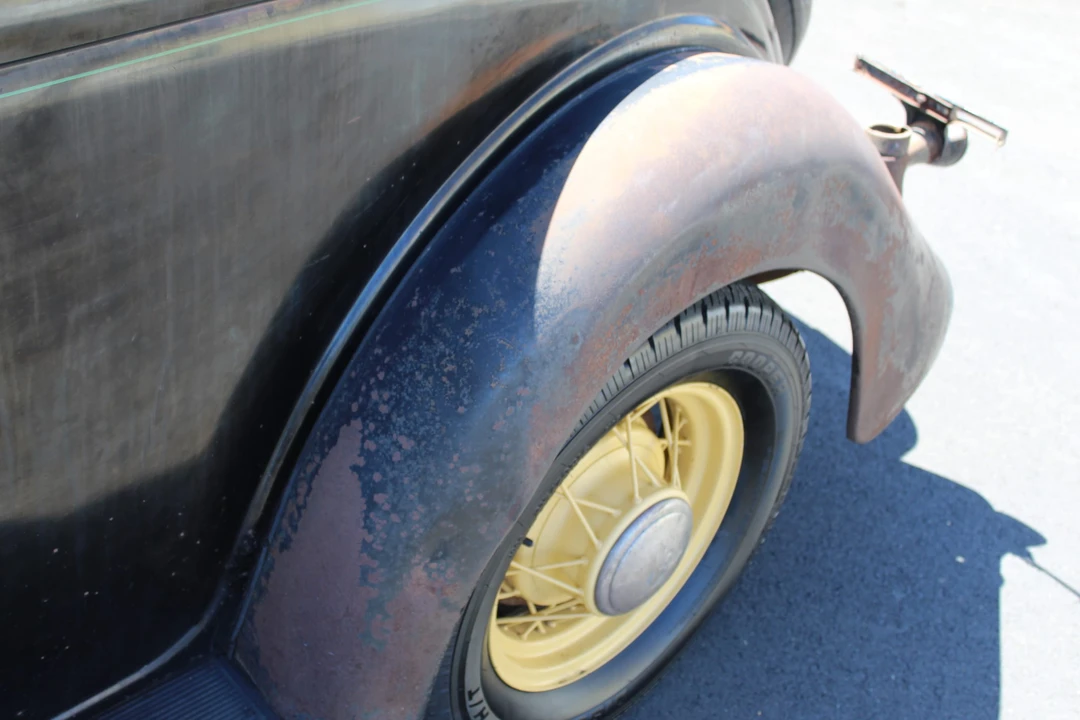 1935 Ford Model 48 & 68 - Image 20 of 31