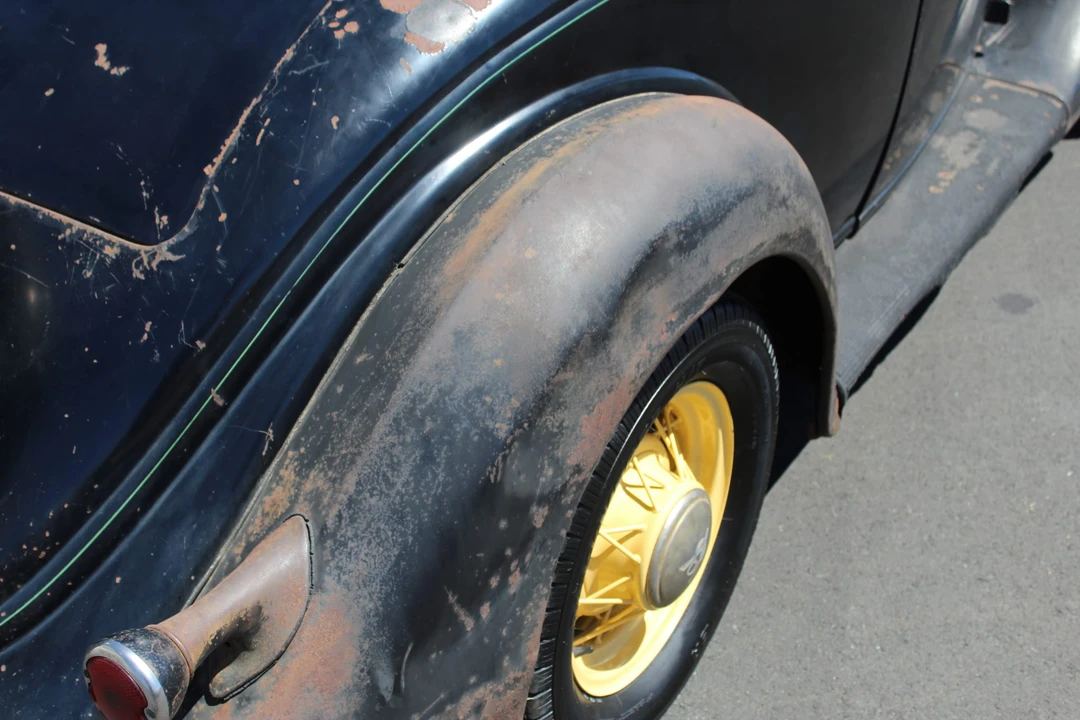 1935 Ford Model 48 & 68 - Image 27 of 31