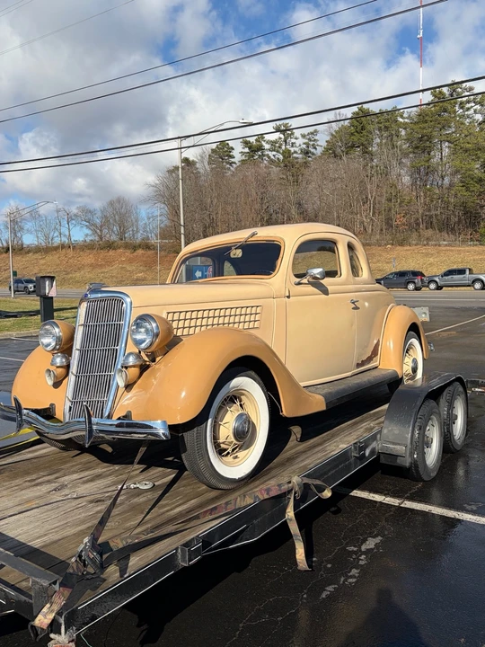 1935 Ford Model 48 & 68 - Image 5 of 12